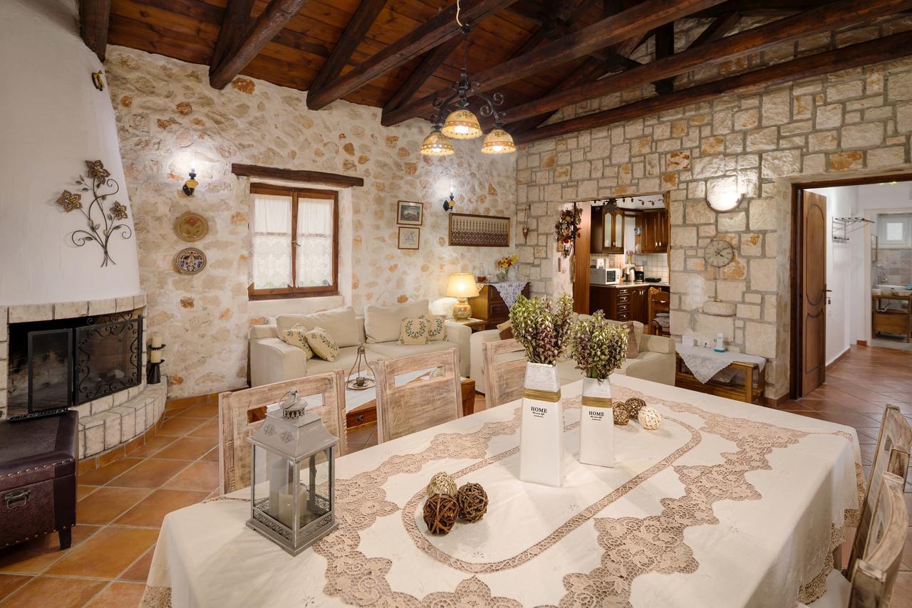 Varta Village - Elea House Kalipadhon Екстер'єр фото